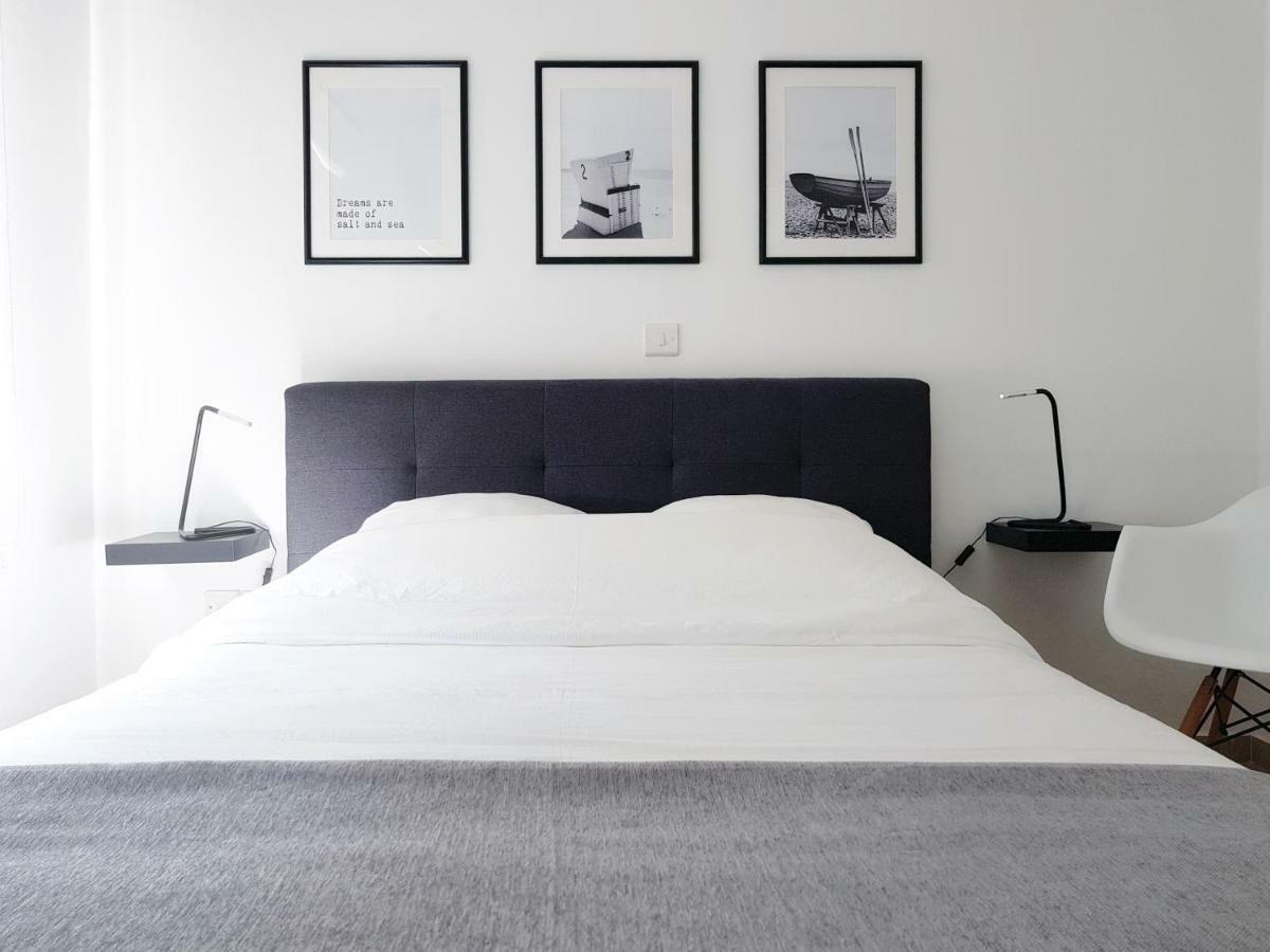 City Pearl - Modern 2 Bed Sea View Apt In City Centre Лимасол Екстериор снимка